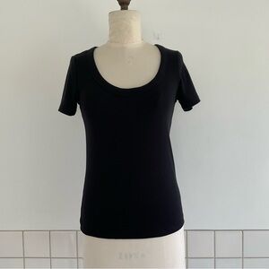 OLD NAVY Classic U NeckShort Sleeve Black Ribbed T-Shirt Size Medium NWT